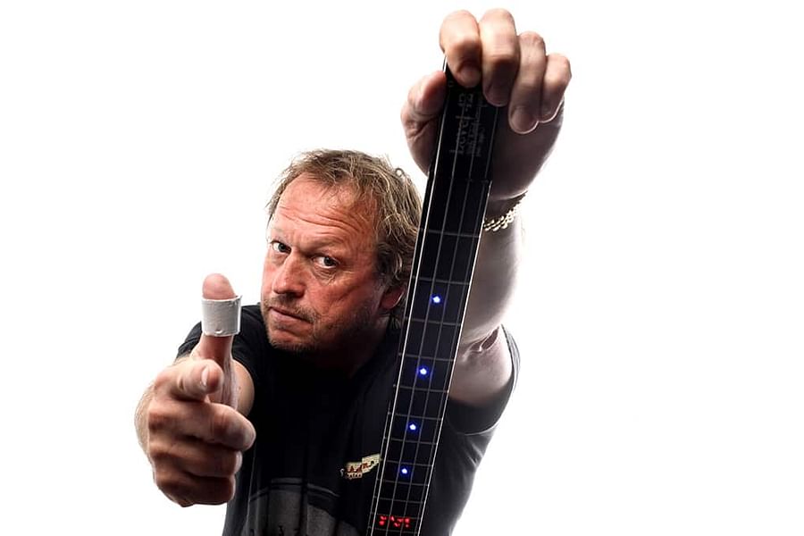 Love Games Level 42 bass line