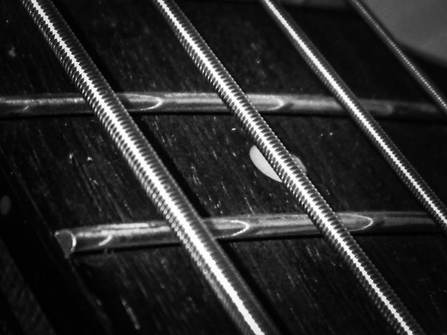 How to Choose the Right Guitar Strings for Your Style of Play