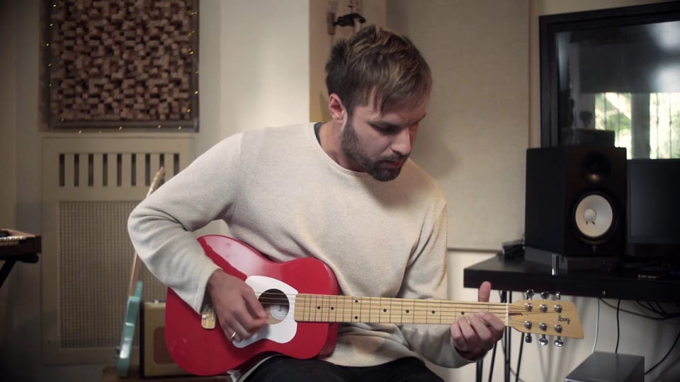 Kids and Guitars: Selecting the Best Guitar for Your Little Musician