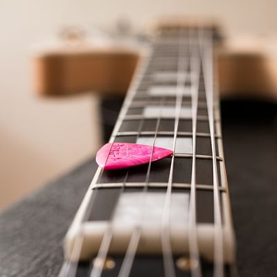 Let's Talk Picks: How to Choose the Right Guitar Pick for Your Playing Style