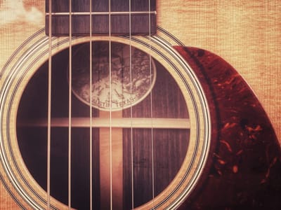 Sounds of Elegance: An Introduction to Classical Guitar for Music Enthusiasts