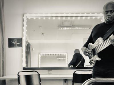 The Bass Guitar: Hints and Tips for New Players