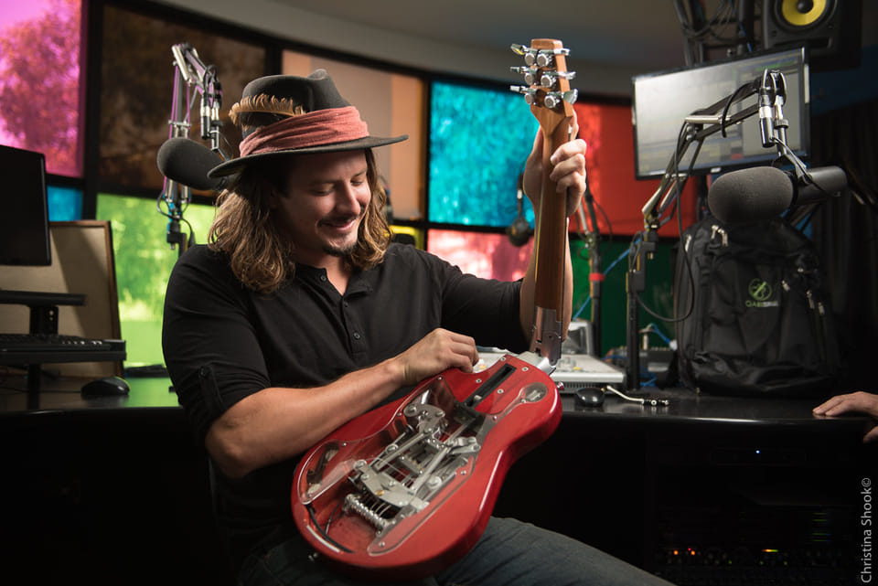 Unveiling the Essentials of a Travel Guitar: A Buying Guide