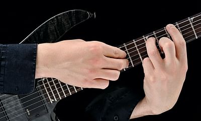 What are some cool, not commonly used guitar techniques?